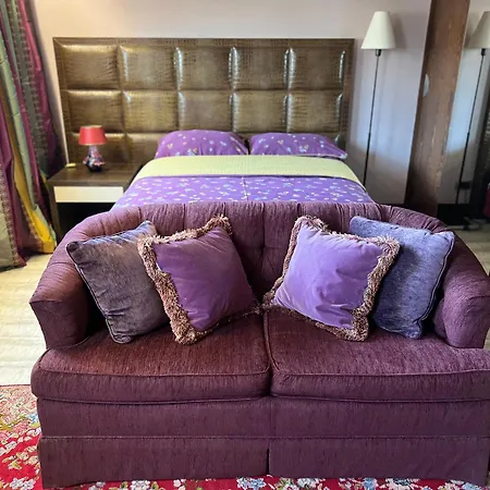 Dans Le Quartier Luxe * Neuilly-sur-Seine
